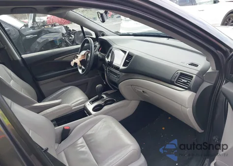 2018 Honda Pilot Ex-L z USA, uszkodzony, nr VIN 5FNYF6H5XJB065963